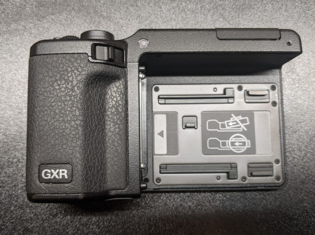 Ricoh GXR without module