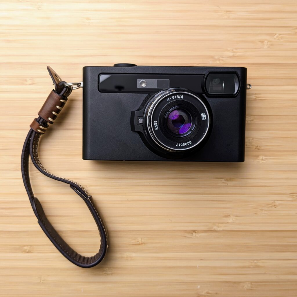 Pentax MZ-3 Autofocus 35mm Film SLR Camera Review - Snappiness